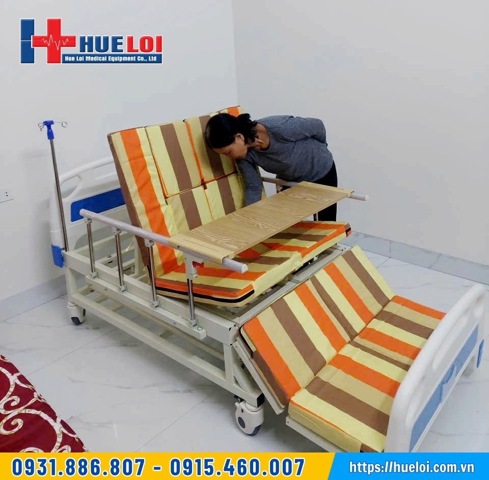 chăm sóc người bệnh với giường y tế