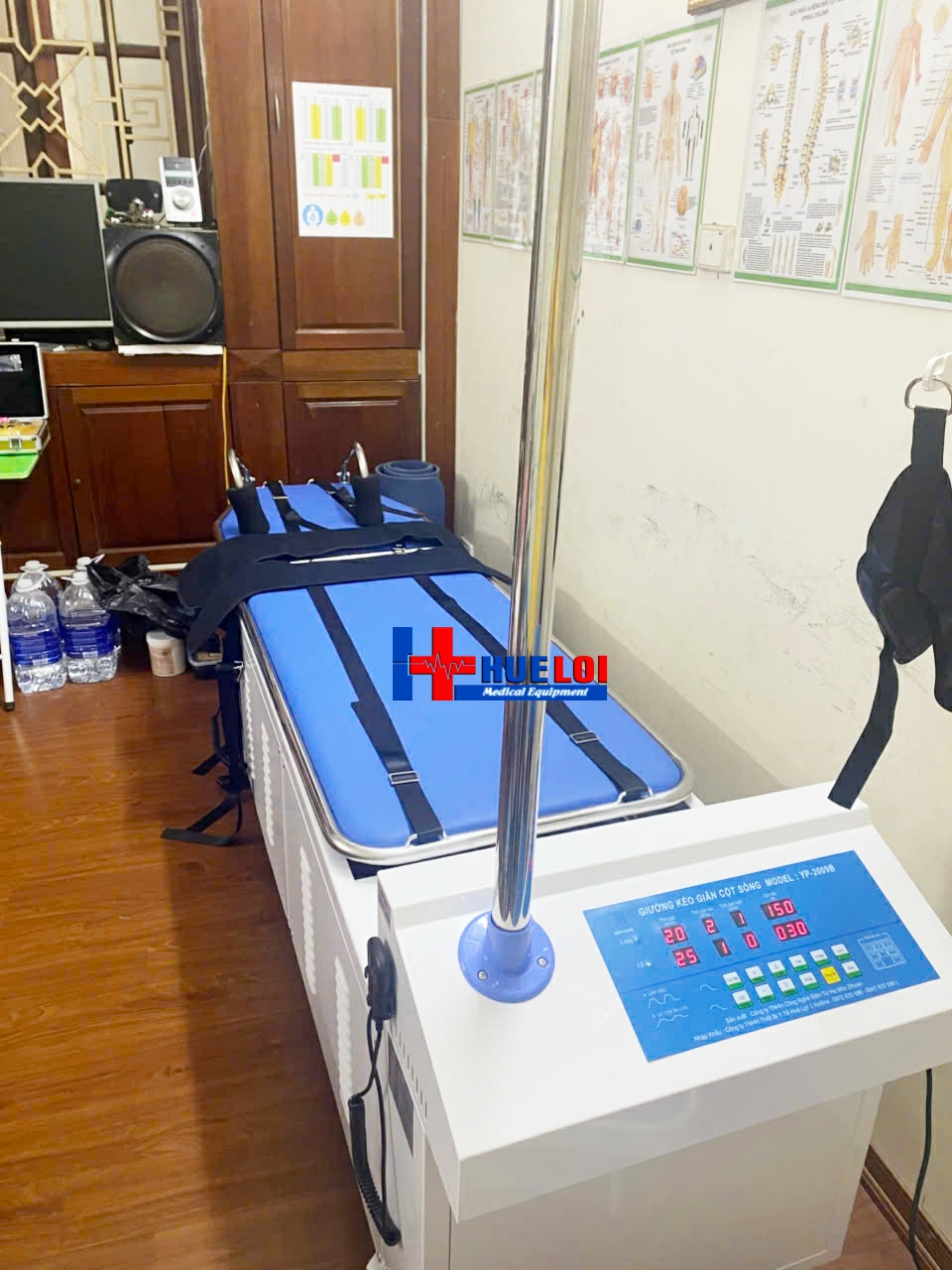 giường kéo giãn cột sống điện