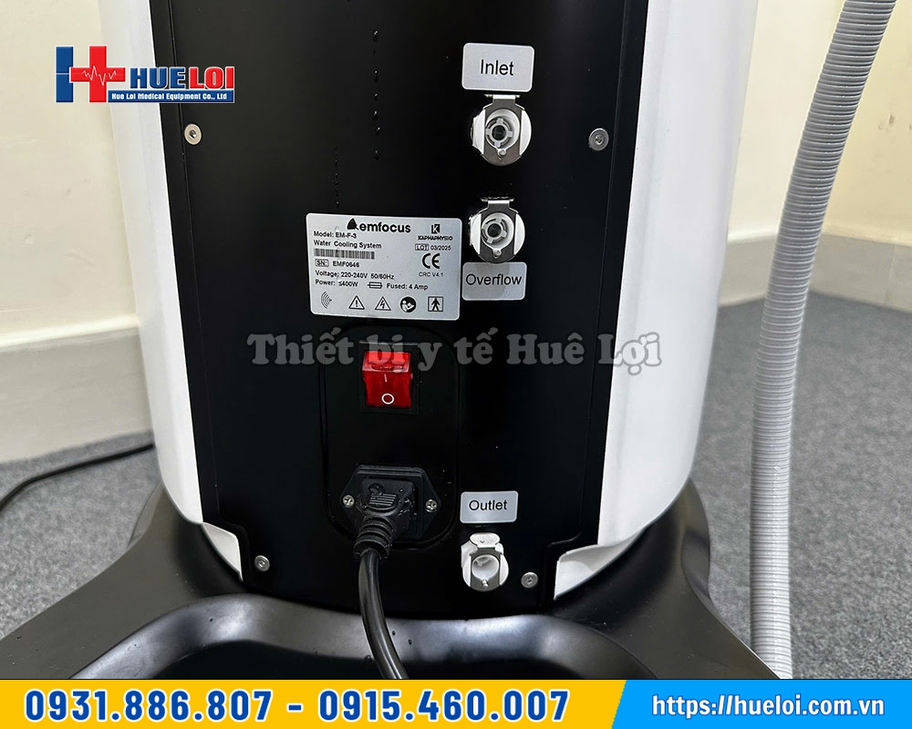 máy xung kích trị liệu EMFocus