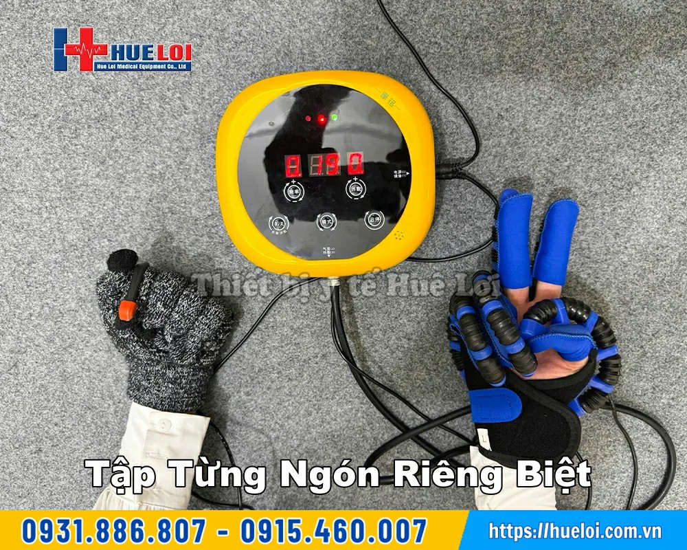 tập co duỗi bàn ngón tay cho người tai biến
