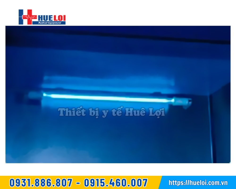 đèn cực tím của Tủ an toàn sinh học cấp II loại A2 Biobase