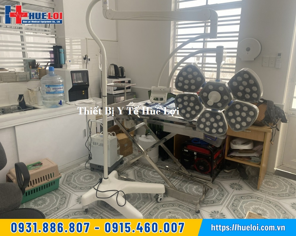 đèn phẫu thuật di động