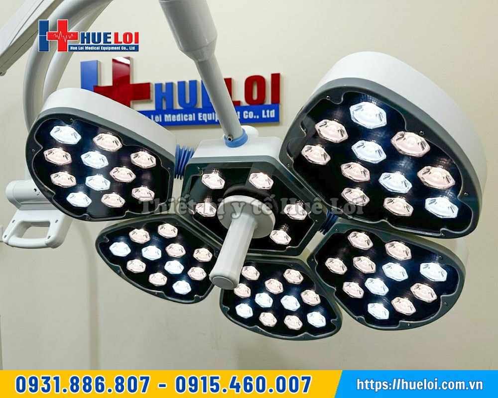 đèn mổ 5 cánh hoa mai