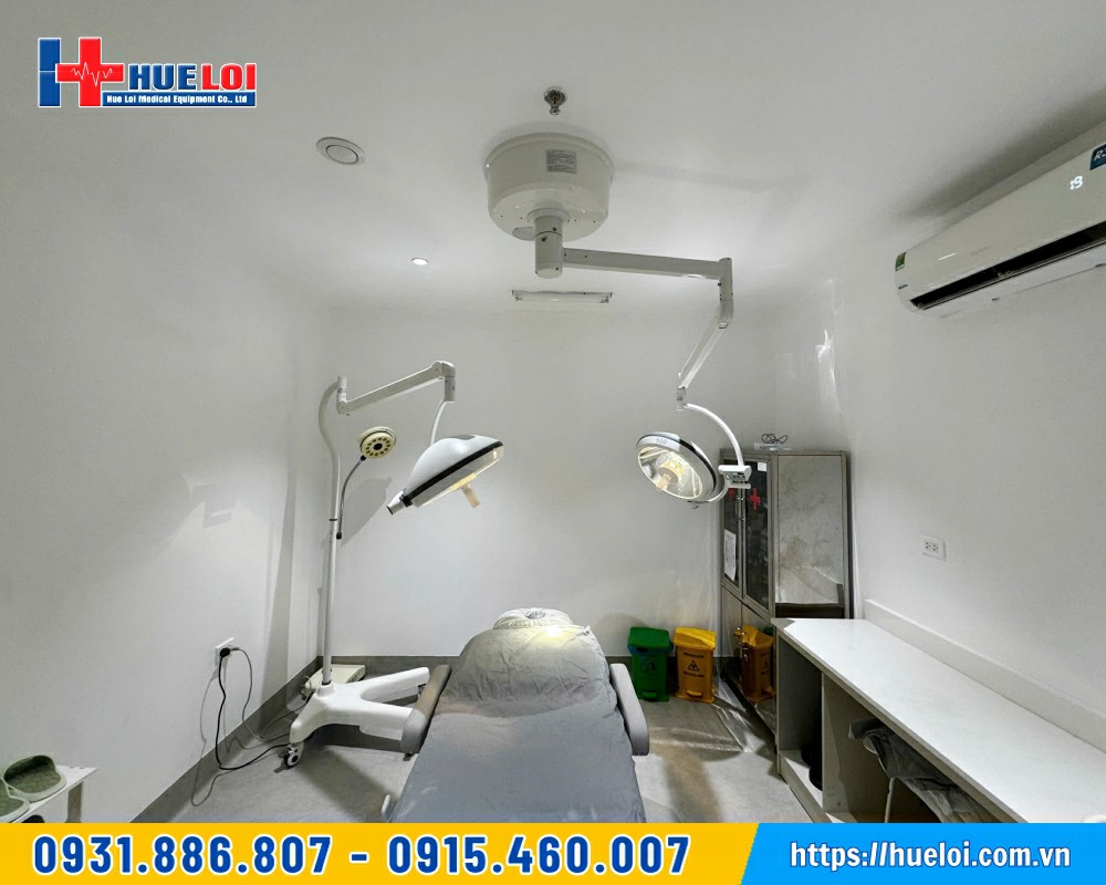đèn phẫu thuật treo trần giá rẻ
